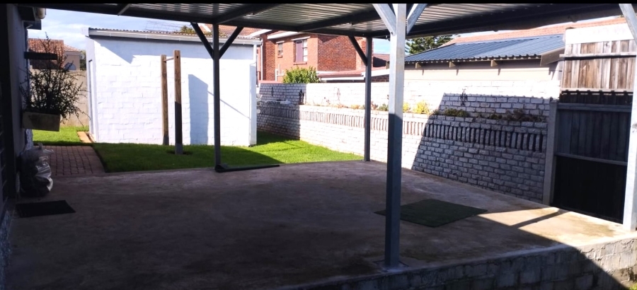 4 Bedroom Property for Sale in Noorsekloof Eastern Cape